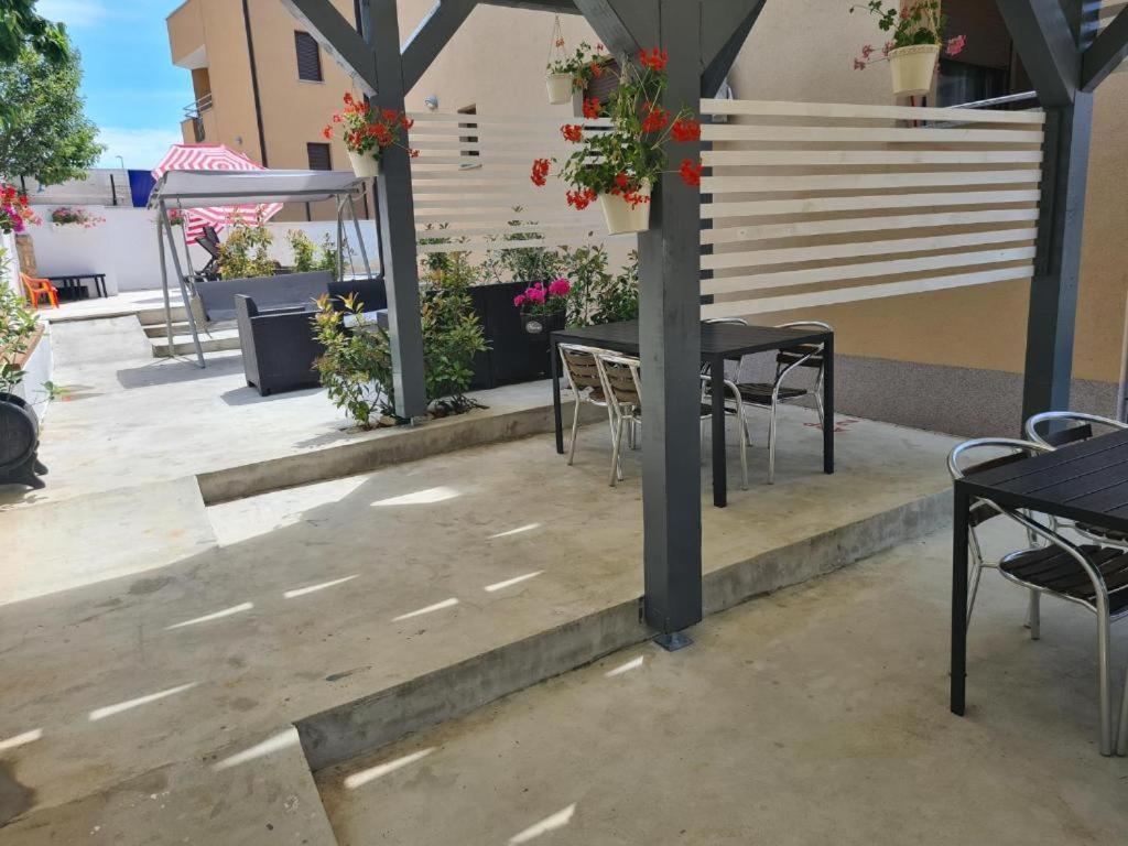 Villa Patricija-Apartmani Poreč Eksteriør billede