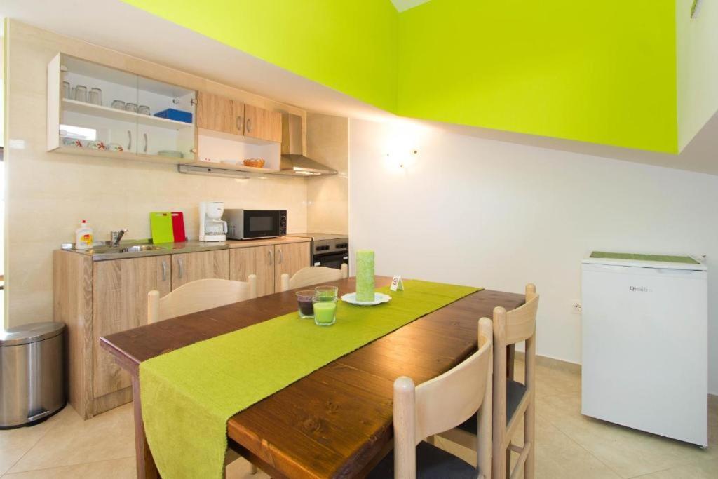Villa Patricija-Apartmani Poreč Eksteriør billede